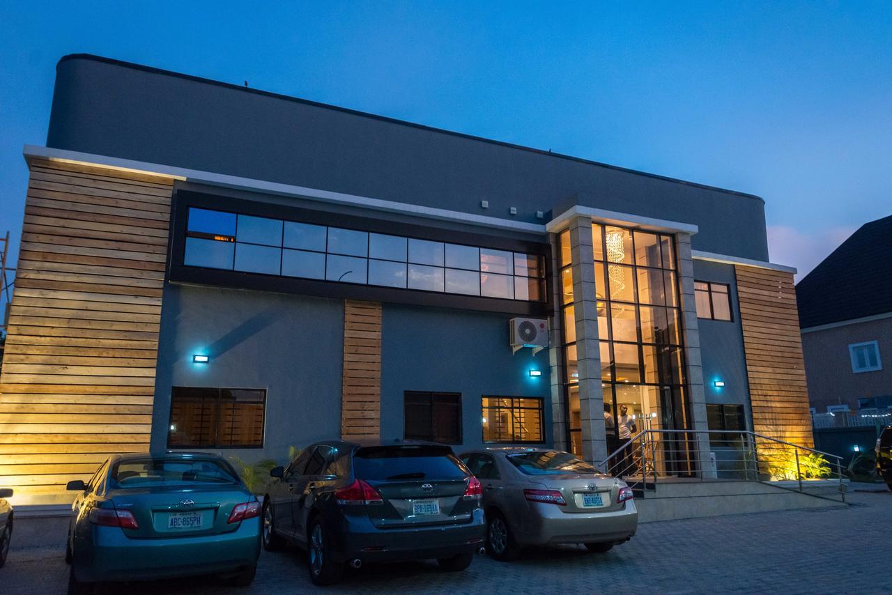 Iris Hotel Wuse 2 Abuja Bagian luar foto