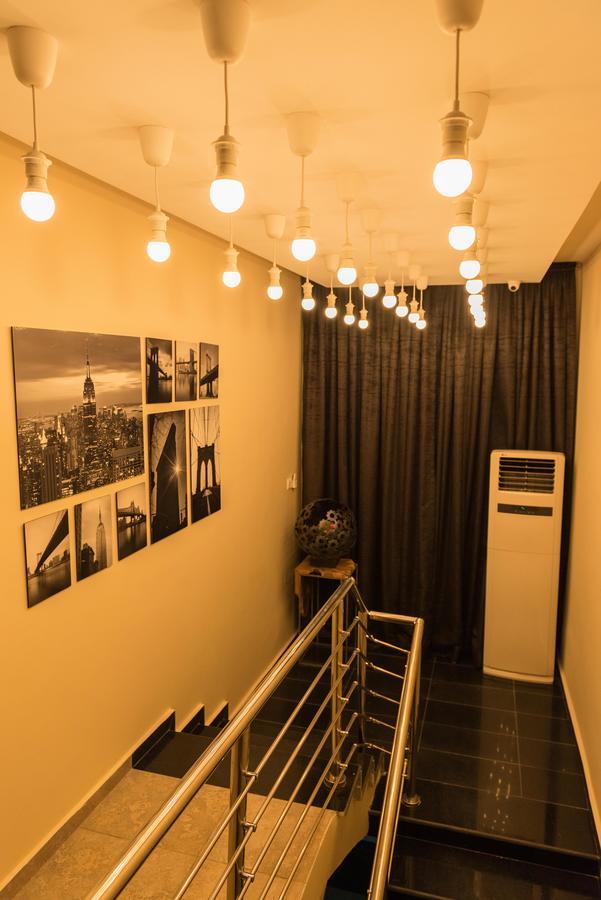 Iris Hotel Wuse 2 Abuja Bagian luar foto