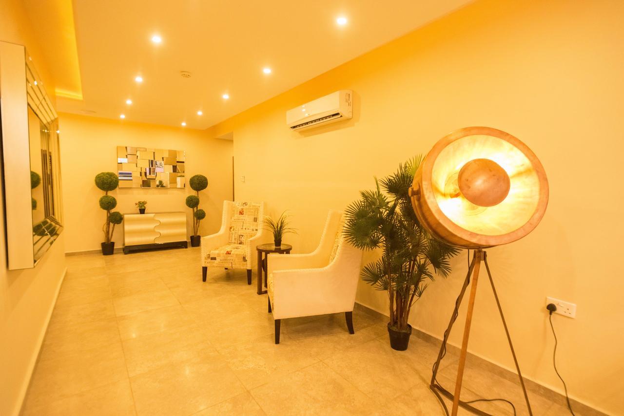 Iris Hotel Wuse 2 Abuja Bagian luar foto