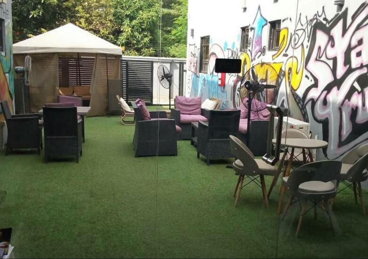 Iris Hotel Wuse 2 Abuja Bagian luar foto